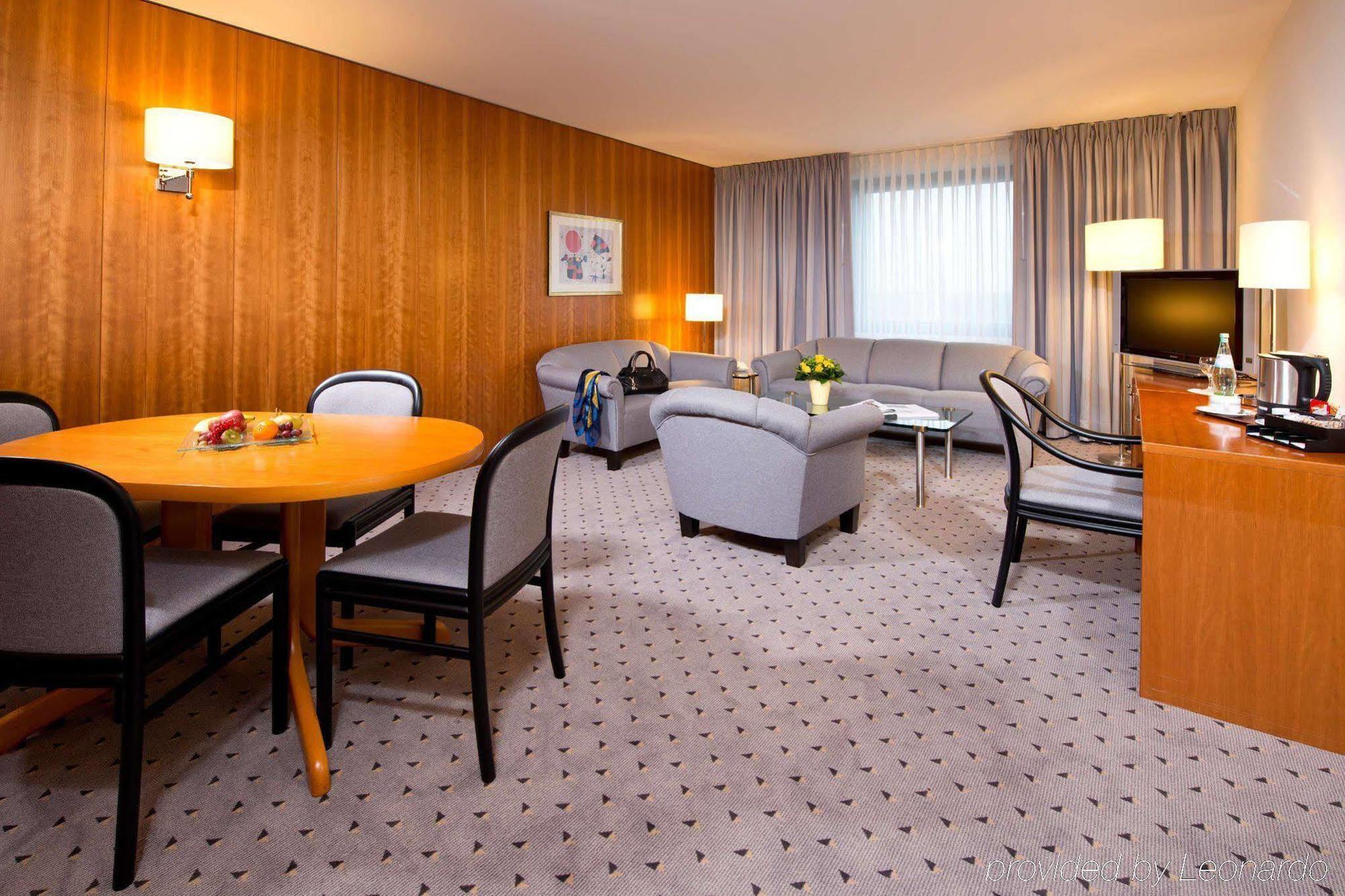Hotel Maritim Airport Hannover 4*